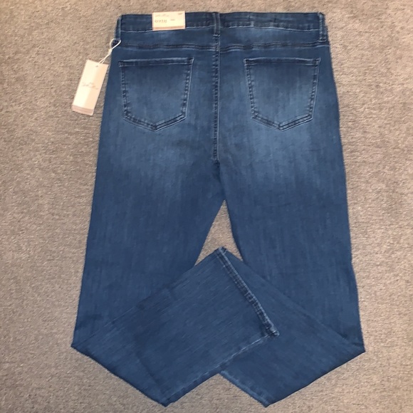 NYDJ Jeans - Picture 2 of 9